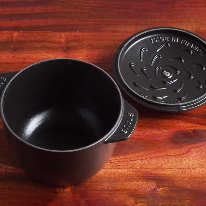 楽天市場】ストウブ ラ ココット デ ゴハン M 16cm ブラック / staub