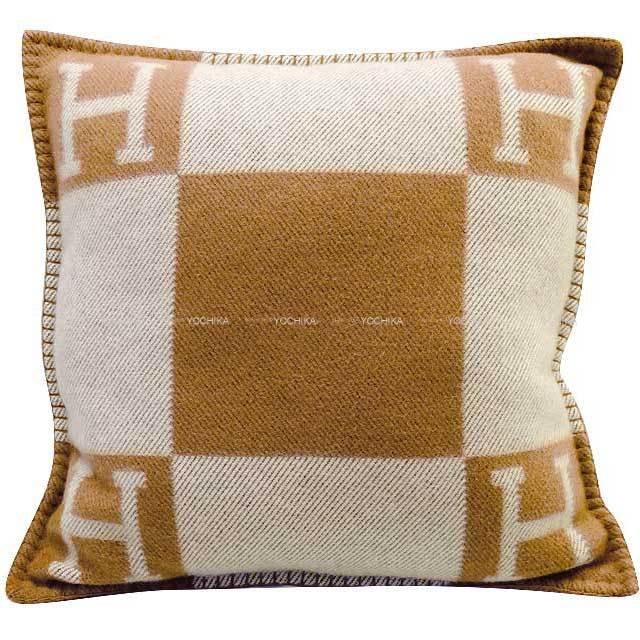 HERMES エルメス クッション アヴァロン PM エクリュ/キャラメル