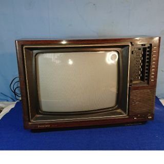 ナショナルカラーテレビの通販 by 安太郎's shop｜ラクマ