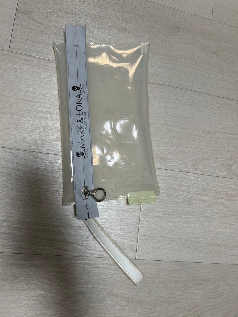 MARK & LONA クラッチバック MARK & LONA（マークアンドロナ）の「Assemblage Clutch Bag（クラッチ