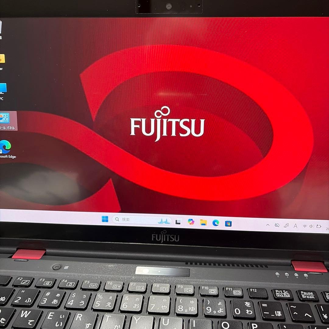 Fujitsu ノートPC Intel Core i7 238GB 15.6″ Fujitsu Lifebook E756 Core i7-6600 16GRAM/250SSD Windows 11