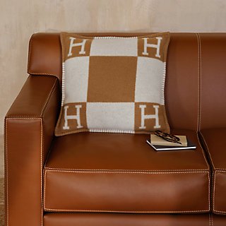 Avalon pillow, small model | Hermès USA