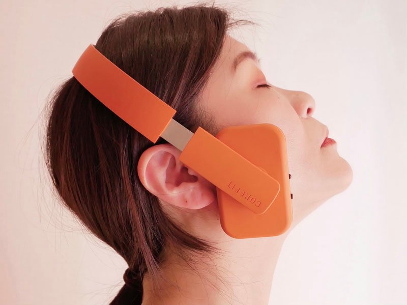 まるでヘッドフォン！コアフィットからEMS美顔器「フェイスプレイヤー