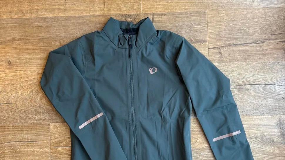 Pearl Izumi Women's Attack WXB cycling jacket review | Cyclingnews